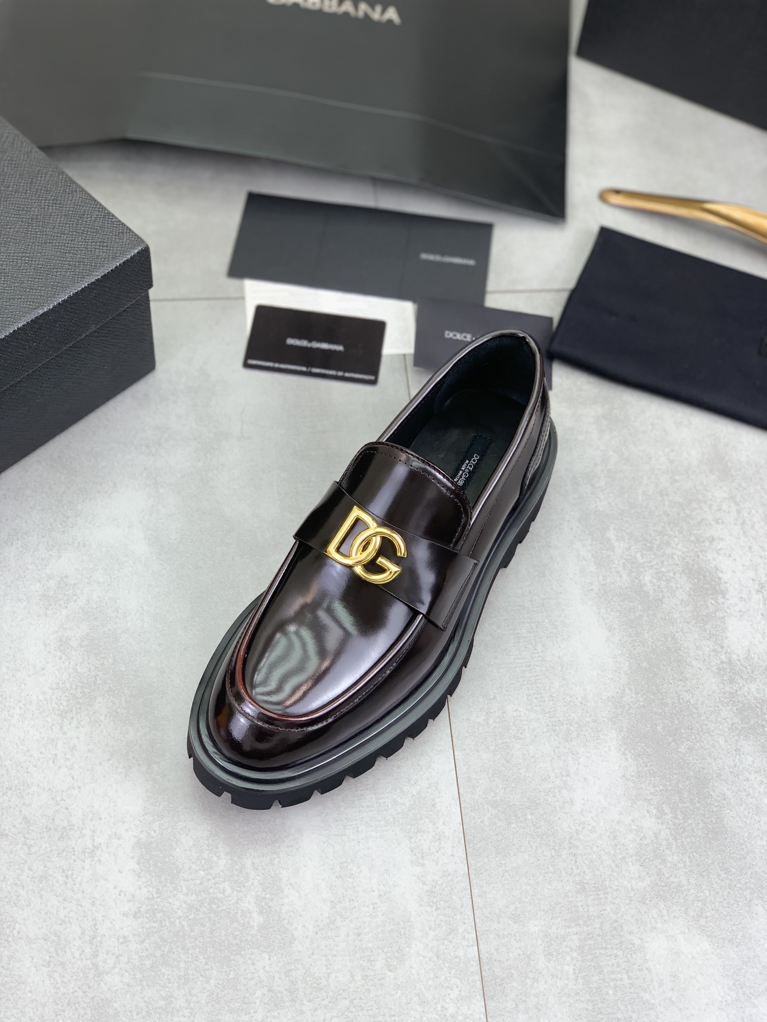 olce & Gabbana shoe